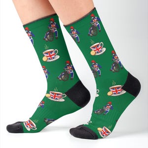 British Speedway Novelty Strumpor - Tea n' Bikers, Unika Speedway GB-tema motorcykelförare Färgglada unisexstrumpor Present till Speedway-fans