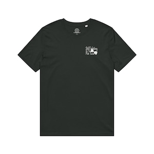 Väntar fortfarande på handlingens twist T-shirt | Bokälskare T-shirt