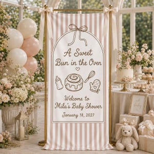 Bannière personnalisée « Petit pain au four » pour baby shower, panneau de bienvenue pour baby shower, fond en tissu rayé rose personnalisé avec nom
