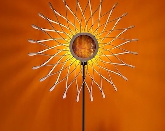 Dalida Le Dahlia - Lampadaire bois artisanal - Luminaire sur pied floral fait main - Wooden Floor Lamp