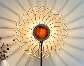 Claudine La Turbine - Lampadaire bois artisanal - Luminaire sur pied fait main - Wooden Floor Lamp - Décoration