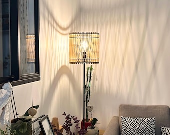 Vincent L'incandescent - Lampadaire bois artisanal - Luminaire sur pied fait main - Wooden Floor Lamp