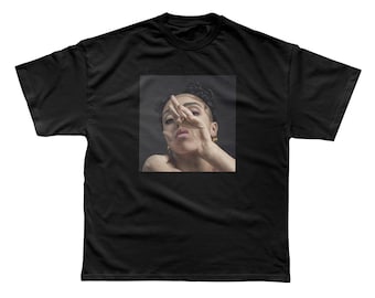 FKA Twigs - Logo Deluxe Unisex T-shirt, Gift - Etsy