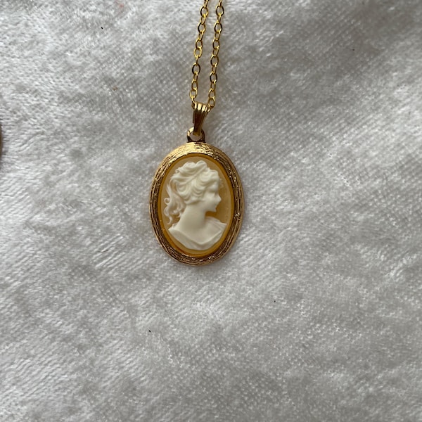 Small Vintage White with Translucent Background in Gold Classic Lady Cameo Pendant Necklace: Left-facing