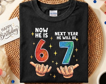 Nu is hij 6 volgend jaar wordt hij 7 Shirt, 67e verjaardag jongen meisje shirt, kinder verjaardag T-shirt, blauwe verjaardag outfit, shirt verjaardagsfeestje