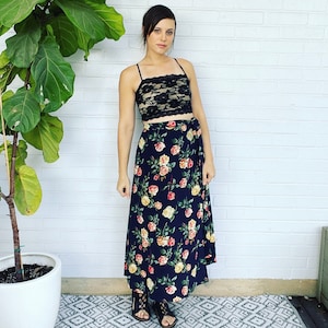 Vintage 90er Jahre Floral High Waist Maxi Wickelrock Navy Blau Rosen Muster