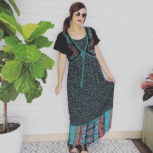 90s Vintage Paisley Floral Dress Boho Tie-Waist Vest Maxi