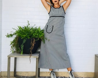 60s Maxi Dress / Houndstooth Dress / Empire Waist Dress / Black and White
