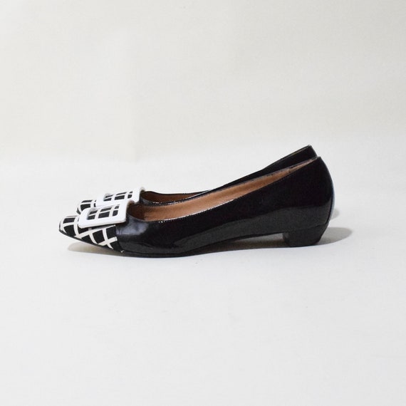 Vintage 80s Kitten Heels Black Patent Leather Fla… - image 3