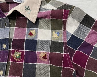 90年代ヴィンテージのパッチワークブラウス：刺繍の襟、秋の色合い