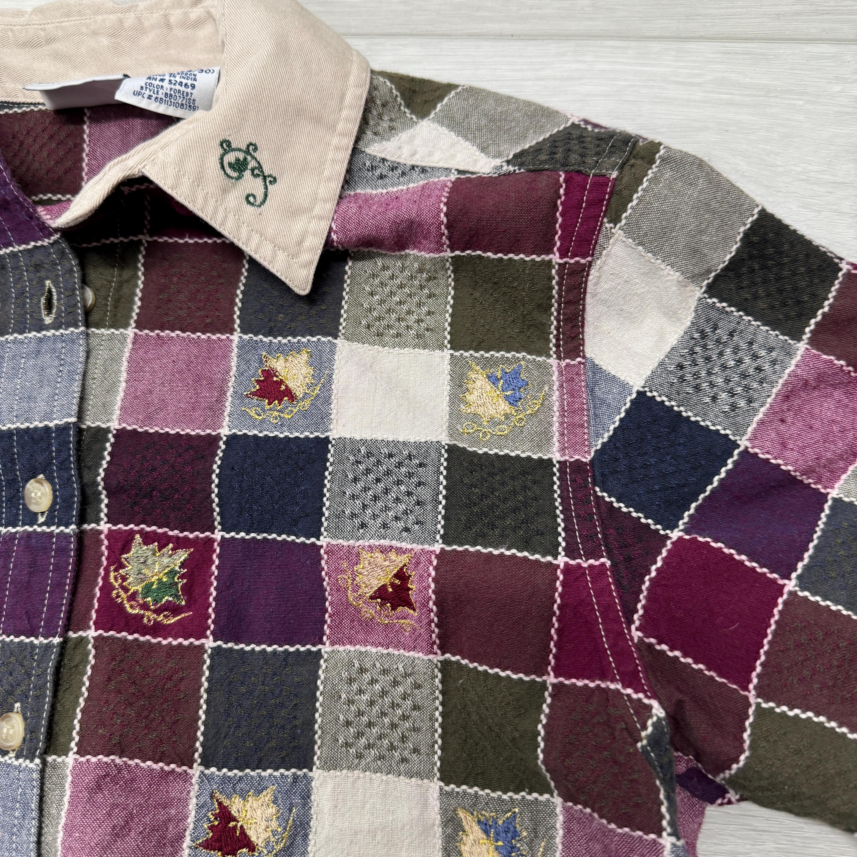 90年代ヴィンテージのパッチワークブラウス：刺繍の襟、秋の色合い