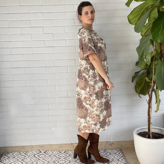 Vintage 60s 70s Dress Brown Floral Midi Tent Dress - image 4