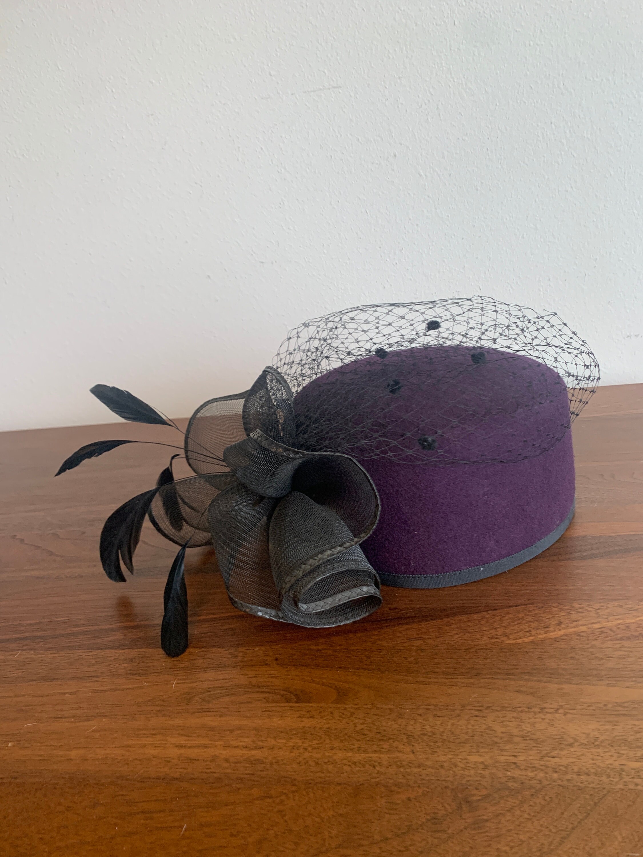 60s Vintage Pillbox Hat Purple Felt Feather Fascinator - Etsy display picture 2