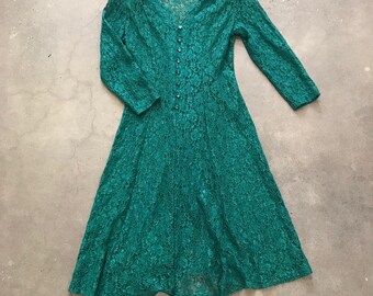green emerald velvet dress Green Sleeveless Textured Dress – Oh Yeah Boutique main image 1