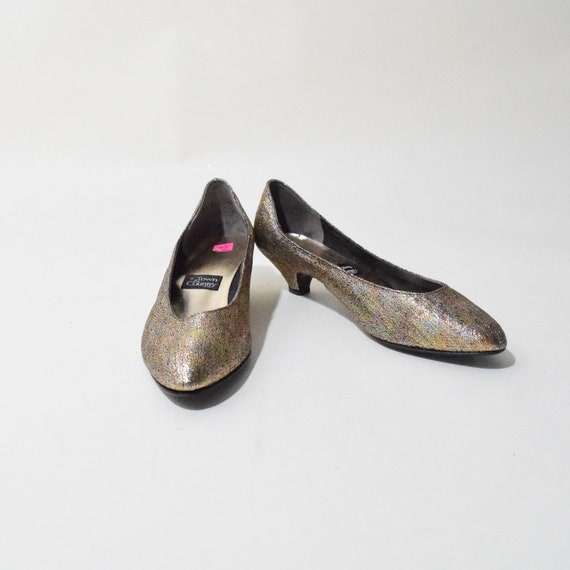 Vintage 80s Kitten Heels Shiny Gold Hologram Part… - image 6