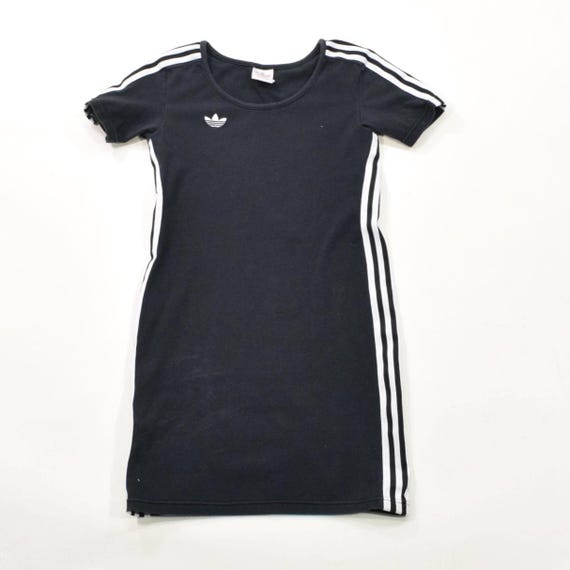adidas dress black and white Vintage 90s T Shirt Mini Stretch Cotton Three-stripe Logo Made in Japan Size:TBD Tuckernuck Black Dupioni Clea VENDOR COLOR-MOCHA Sportswear Discover the vibrant energy
