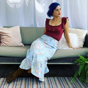 90s Vintage High Waisted Pastel Trumpet Maxi Skirt