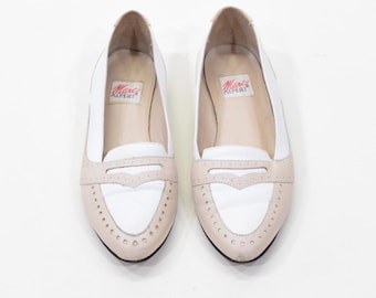Vintage 80s White Leather & Beige Loafers Slip On Shoes