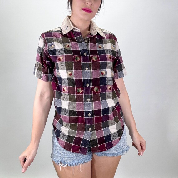 Vintage 90s Patchwork Blouse: Embroidered Collar,… - image 3
