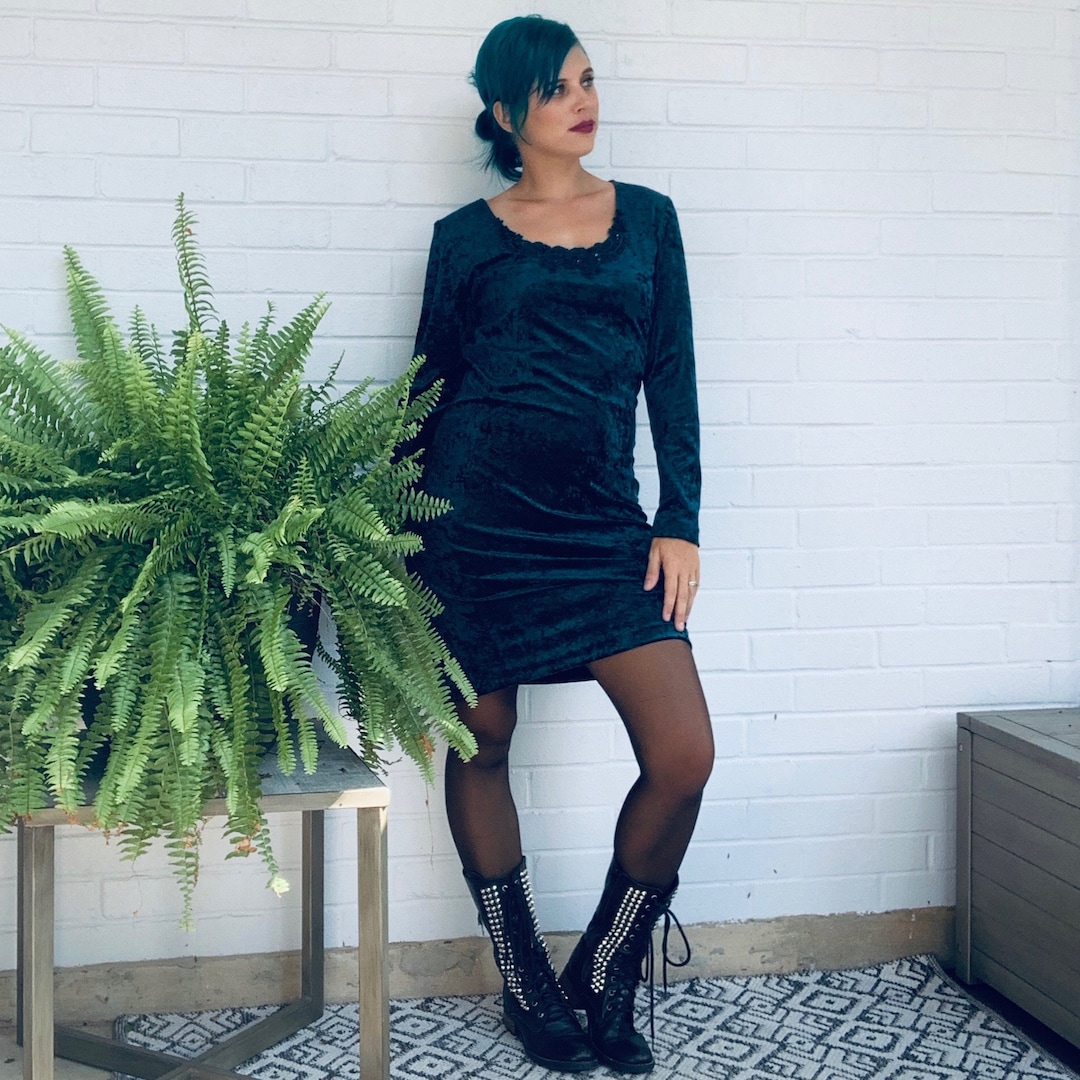 jade green velvet dress Emerald Green Velvet Maxi Dress with a Corset Bustier S main image 1