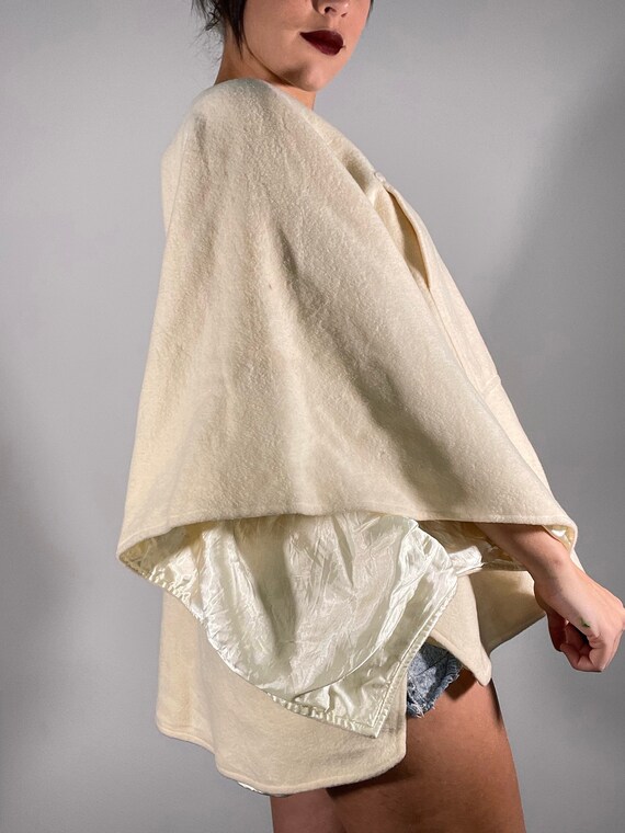 Vintage 60s 70s Poncho Cashmere Felt Satin Cape J… - image 3