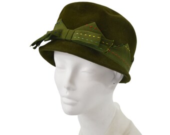 1950s/1960s Dark Green Cloche Hat by Patty Elise, Size 6 3/4