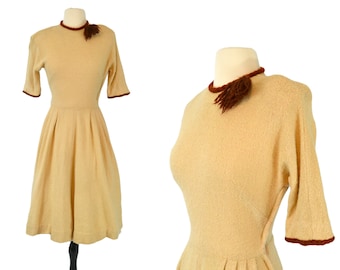 1950er Jahre Beige und Braun gestricktes Kleid von Bloomfield Junior, Shirtwaist, Alltagskleidung