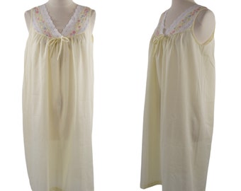 1980s Soft Yellow Sleeveless Night Gown/House Dress by Sears