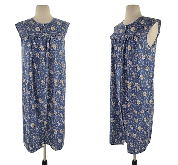 1970s/1980s Blue Daisy Print Smock Muu-muu Dress … - image 1