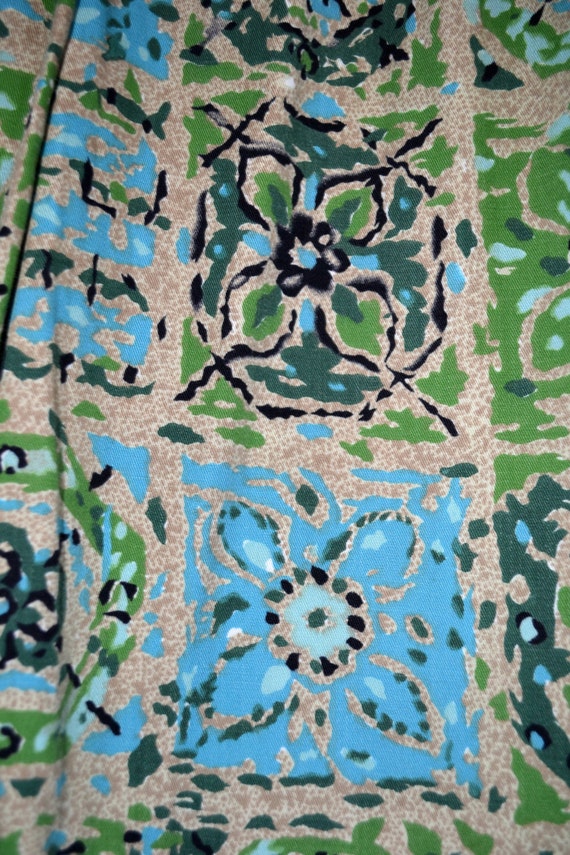 1960s Floral Tile Print Capri Pants, High Waisted… - image 6
