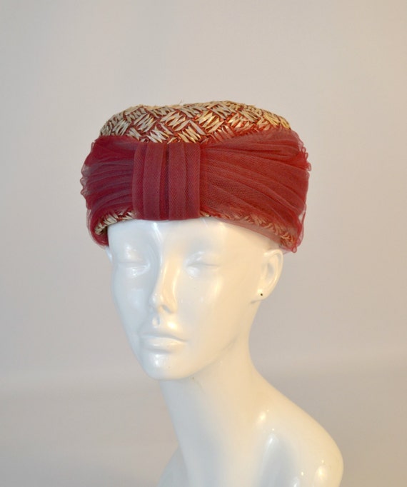 1960s Pink and Cream Bubble Raffia Turban Hat by … - image 1