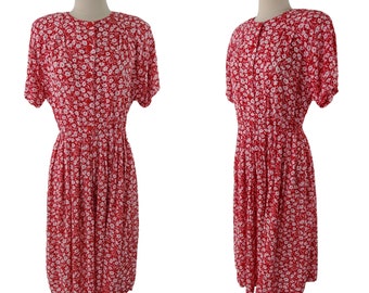 1980s Red with White Floral Print Dress by Cinnamon-Stick