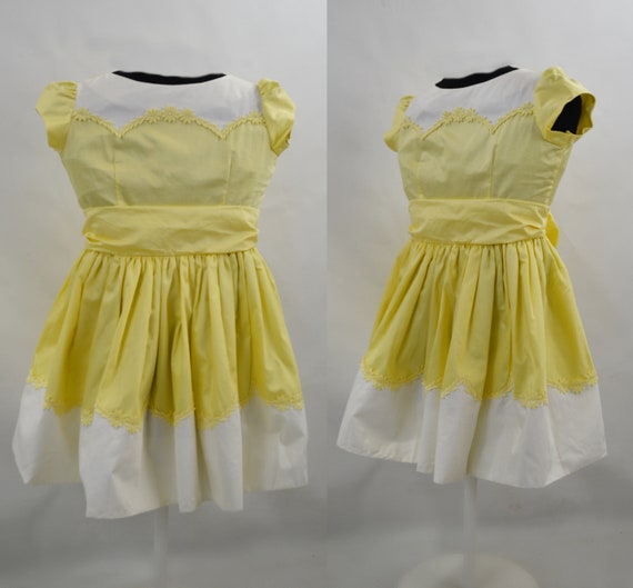 1970s/1980s Girls Buttery Yellow and White Dress b