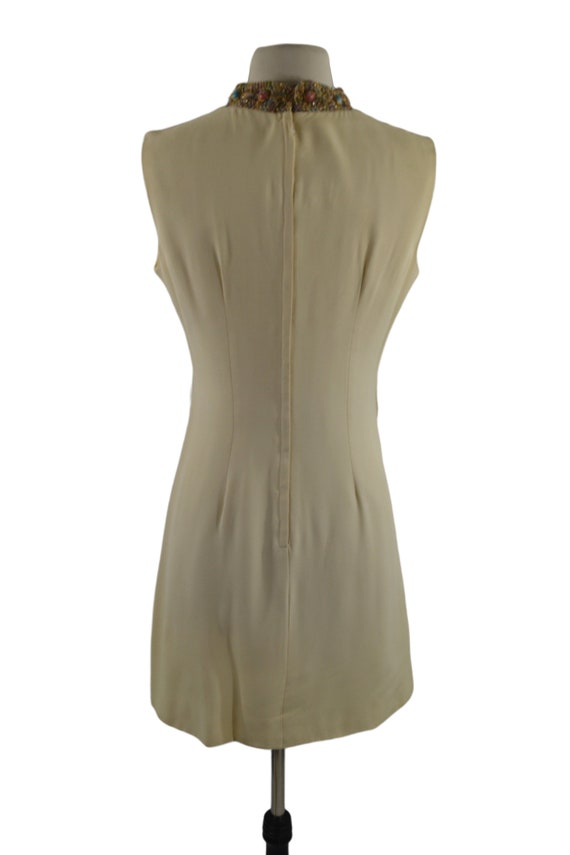 1960s/1970s Ivory Sleeveless MOD Mini Dress, Gimp… - image 5