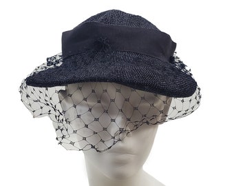 1950s/1960s Dark Blue Raffia Capulet Hat, Size 6 7/8