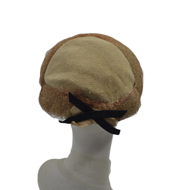 1960s Tan and Beige Cartwheel Tilt Hat, Size 6 7/8 - image 3
