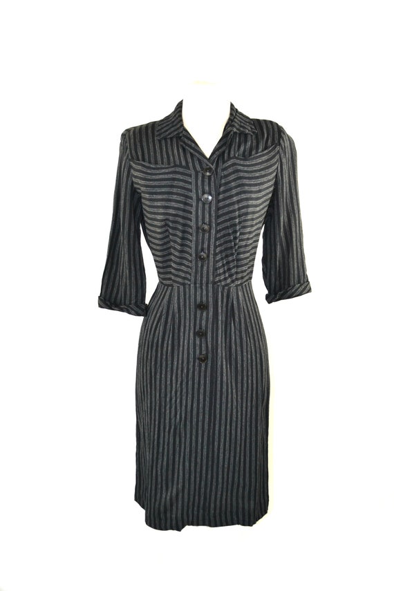 1950s/1960s Black and Gray Vertical Stripe Wiggle… - image 2
