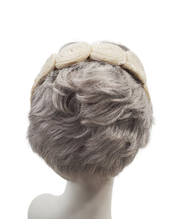 1950s/1960s Cream Velvet Spiral Design Headband F… - image 3