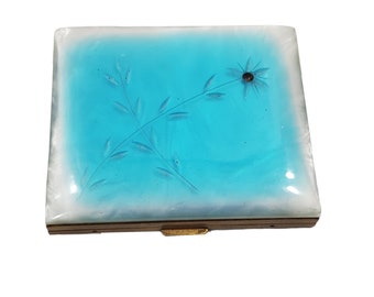 1950s Blue and White Etched Flower Lucite Make Up Compact