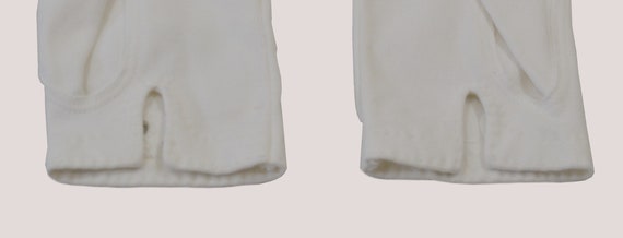 1960s White Ladies Wrist Length Gloves by Grandoe… - image 6