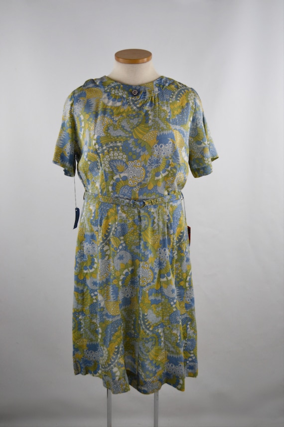 1950s NOS Blue, Green, Yellow and White Floral Pr… - image 2