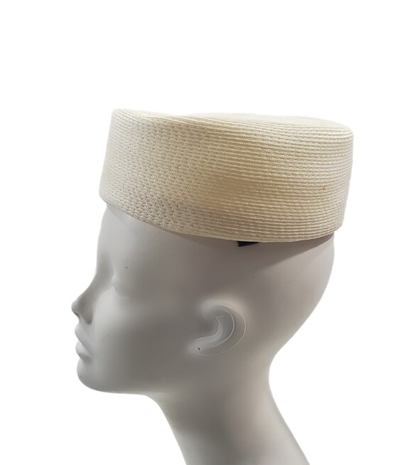 1950s/1960s Cream Raffia Pillbox Hat by Starling,… - image 2