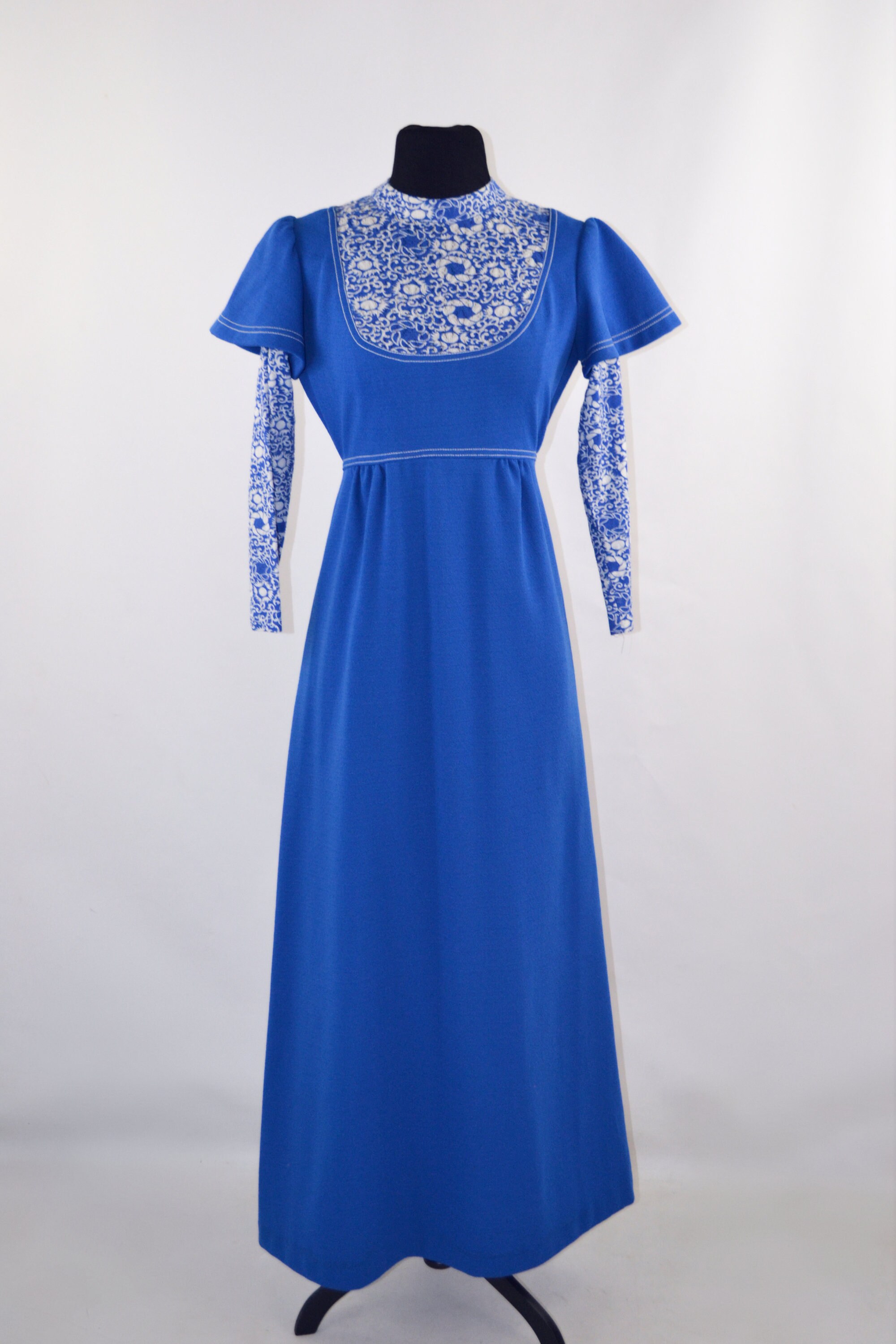 1970s Cerulean Blue and White Long Sleeve Maxi Dress, Full Length