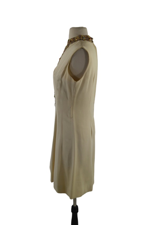 1960s/1970s Ivory Sleeveless MOD Mini Dress, Gimp… - image 6