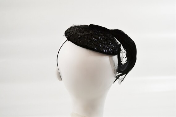 1950s Black Sequin with Plume of Oil Slick Effect… - image 4