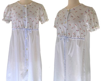 1970s Pale Pale Blue Dotted Swiss Short Sleeve Shirtwaist Dress