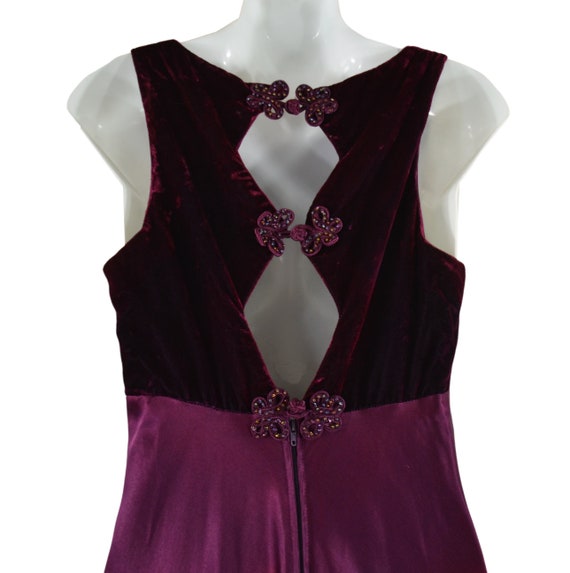 1990s Maroon Velvet and Satin Sleeveless Empire W… - image 7