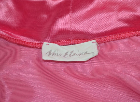 1970s/1980s Raspberry Pink Robe by Miss Elaine - image 9