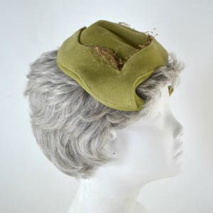 1950s Sage Green Imported Velour Fascinator/Cocktail Hat by Lisette Hochschild Kohn and Co image 4