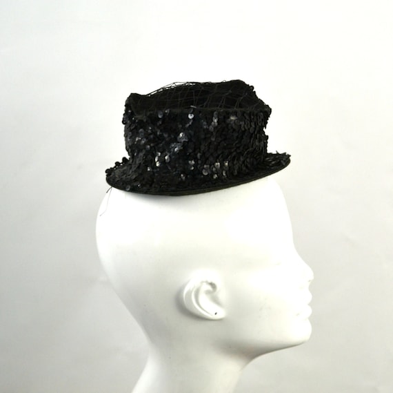 Vintage Black Sequin and Netted Mini Top Hat by E… - image 2